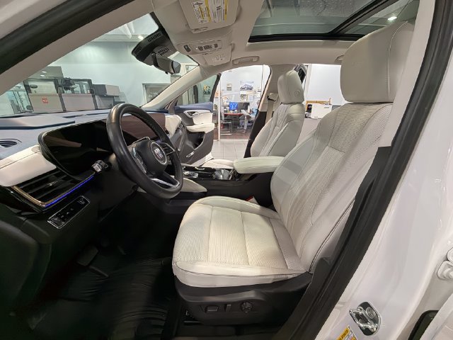 Used 2025 Buick Envision Avenir AWD/4WD image 11
