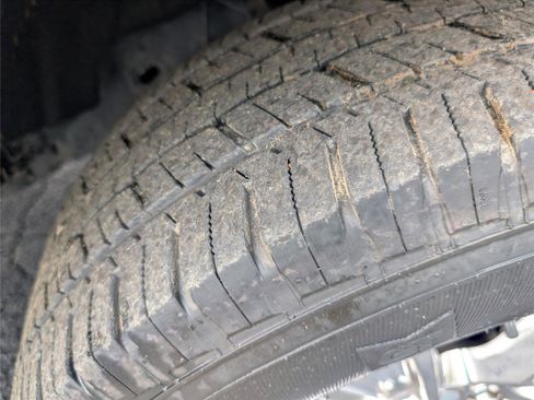 Used 2015 Ford F150 Lariat image 42