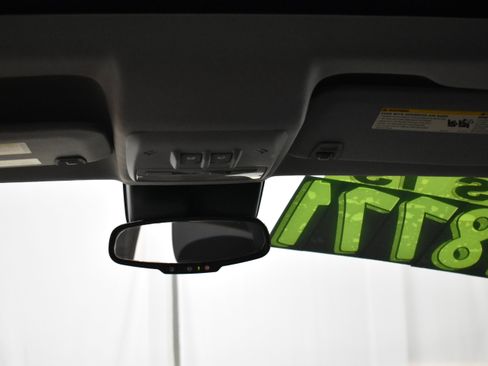 Used 2020 Chevrolet Trax LT w/ Sun & Sound Package image 30