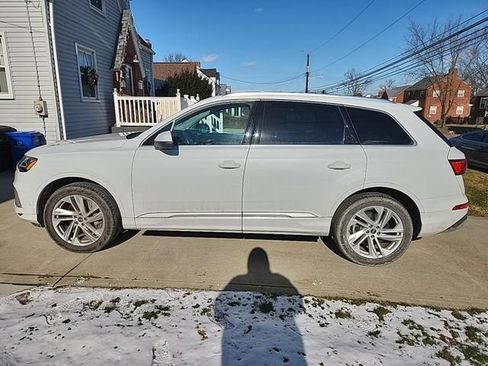 Used 2023 Audi Q7 3.0T Premium Plus w/ Premium Plus Package image 4