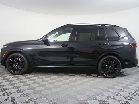 Certified 2025 BMW X7 xDrive40i w/ M Sport Package AWD/4WD image 6