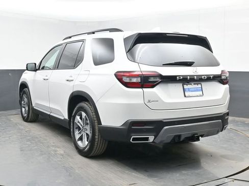 New 2026 Honda Pilot EX-L image 7