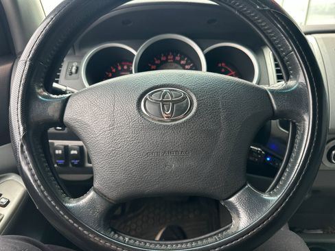 Used 2006 Toyota Tacoma Base image 20