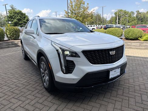 Used 2023 Cadillac XT4 Sport AWD/4WD image 7