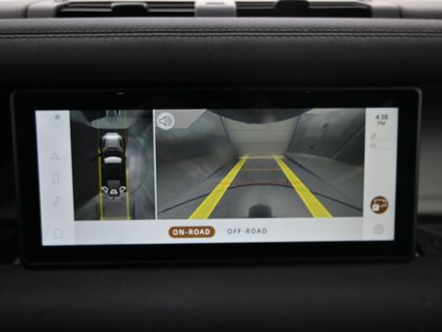 Used 2023 Land Rover Defender 110 S image 11