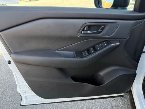 New 2026 Nissan Rogue S FWD image 17
