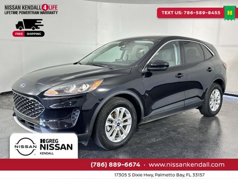 Used 2021 Ford Escape SE w/ Cold Weather Package image 6