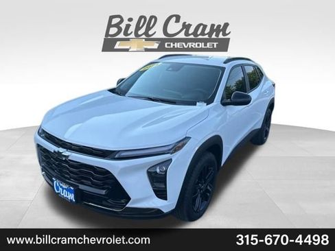 Used 2024 Chevrolet Trax ACTIV w/ Driver Confidence Package image 39