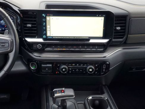 Used 2022 Chevrolet Silverado 1500 ZR2 image 27