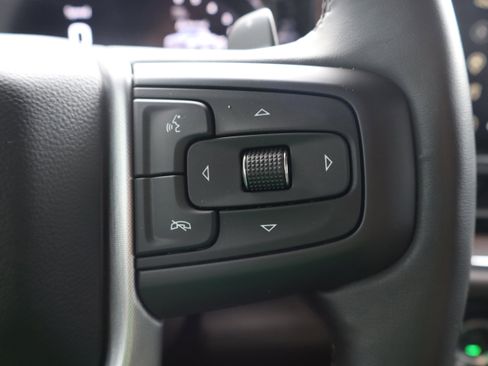 Used 2024 GMC Sierra 1500 SLT w/ SLT Convenience Package image 16