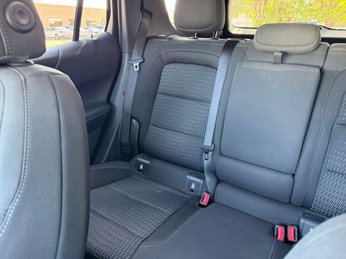 Used 2025 Chevrolet Equinox LT FWD image 40