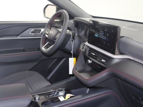 New 2026 Ford Explorer ST-Line w/ Premium Package RWD image 30