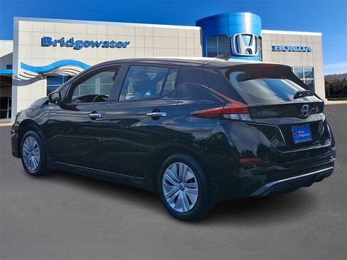 Used 2025 Nissan Leaf S image 4