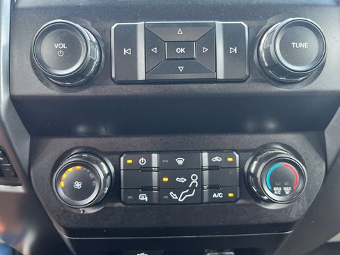 Used 2019 Ford F250 XLT AWD/4WD image 23