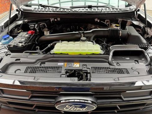 New 2025 Ford Expedition Active image 31