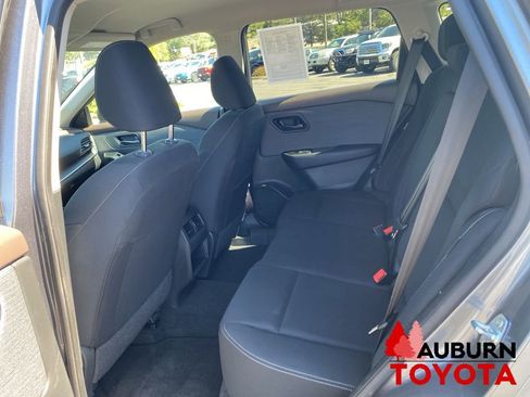 Used 2023 Nissan Rogue S FWD image 21