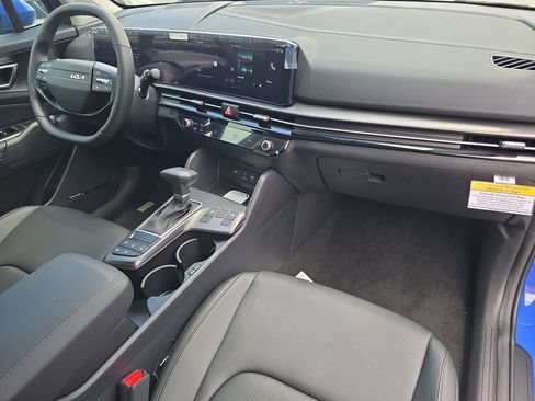 New 2026 Kia Sportage SX image 12