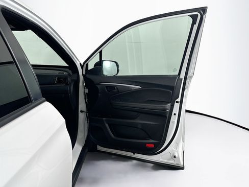 Used 2023 Honda Passport EX-L image 32