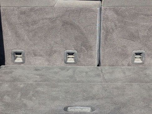 Used 2016 Jeep Cherokee Latitude w/ Cold Weather Group image 17