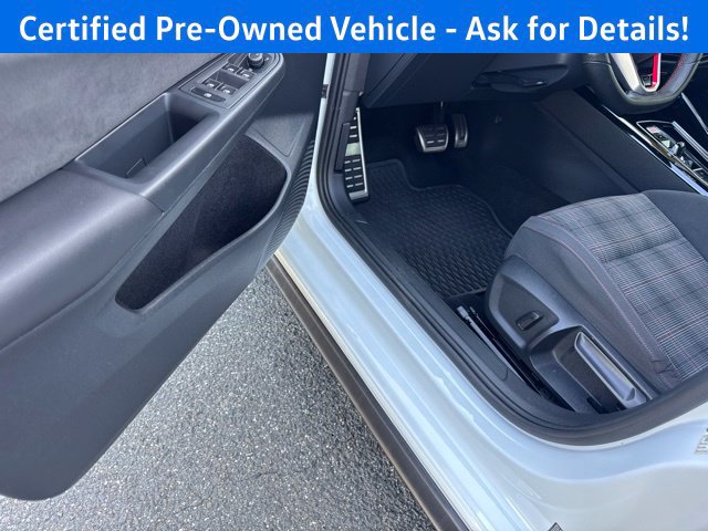 Certified 2023 Volkswagen GTI 40th Anniversary Edition FWD image 21