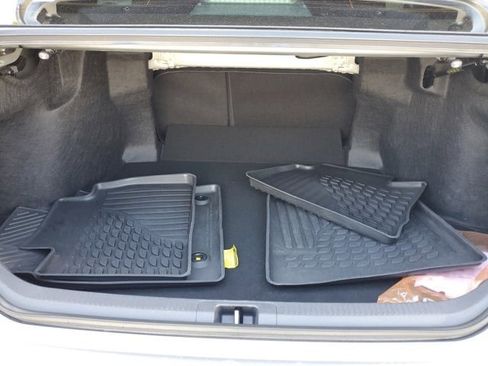 Used 2026 Toyota Camry SE w/ Convenience Package image 6