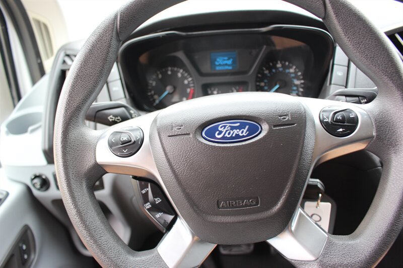 Used 2018 Ford Transit 150 XL RWD image 31