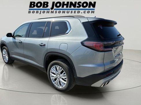 Used 2025 GMC Acadia Elevation w/ Elevation Premium Package AWD/4WD image 17