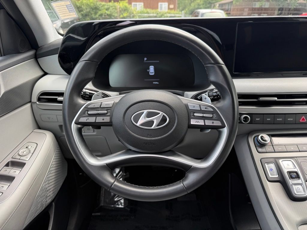 Used 2024 Hyundai Palisade SEL FWD image 19