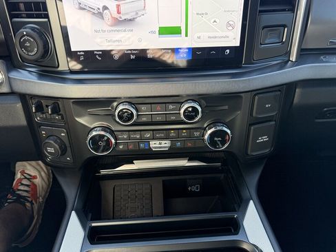 Used 2025 Ford F250 Platinum AWD/4WD image 18