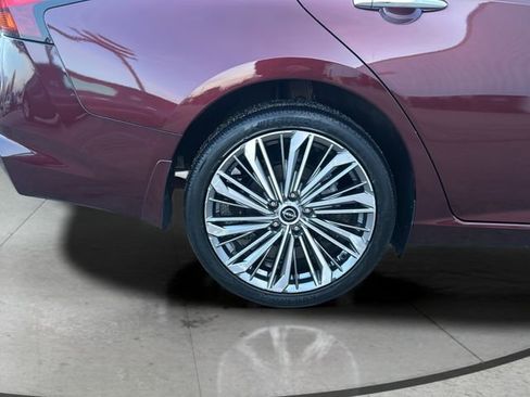 Used 2024 Nissan Altima 2.5 SL image 30