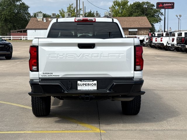 Used 2024 Chevrolet Colorado Z71 w/ Z71 Convenience Package 2 AWD/4WD image 4