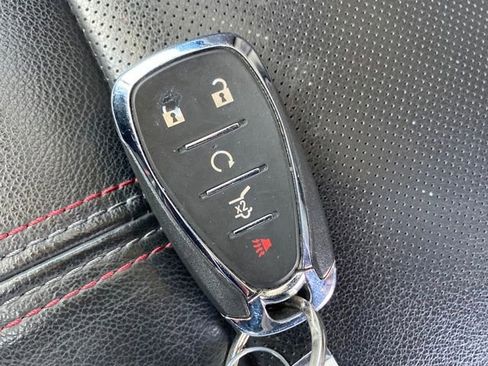 Certified 2023 Chevrolet Traverse RS w/ LPO, Floor Liner Package image 27