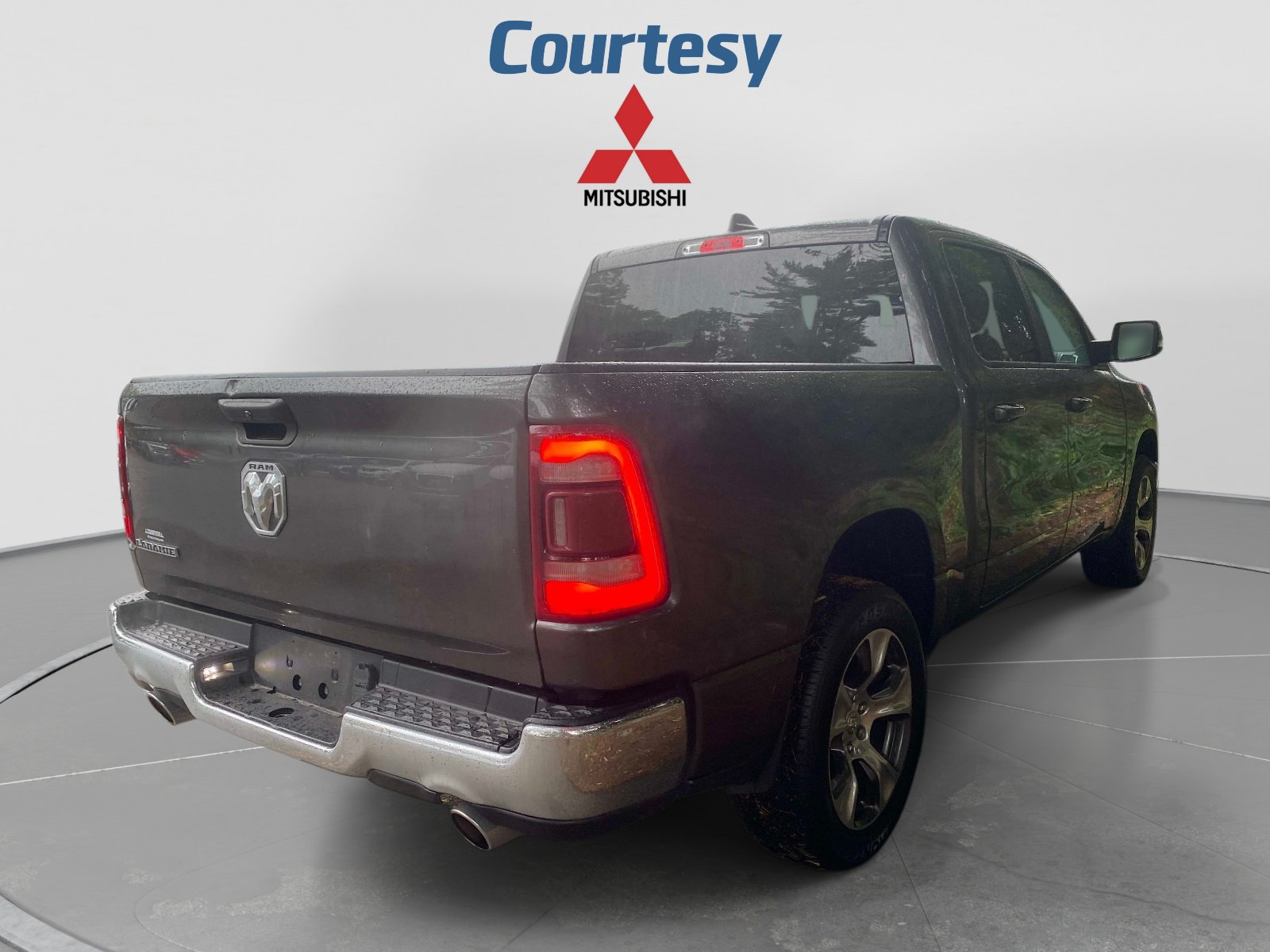 Used 2024 RAM 1500 Laramie RWD image 6