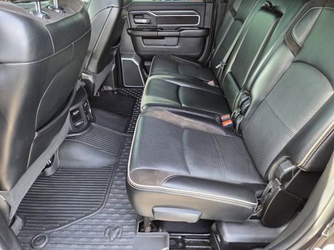 Used 2023 RAM 3500 Laramie image 12