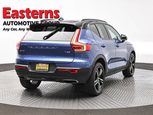 Used 2020 Volvo XC40 T5 R-Design AWD/4WD image 5
