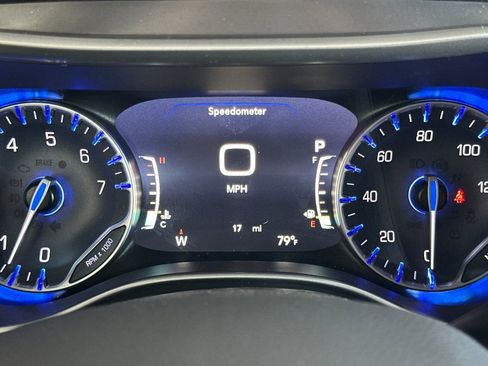 New 2026 Chrysler Pacifica Select image 25