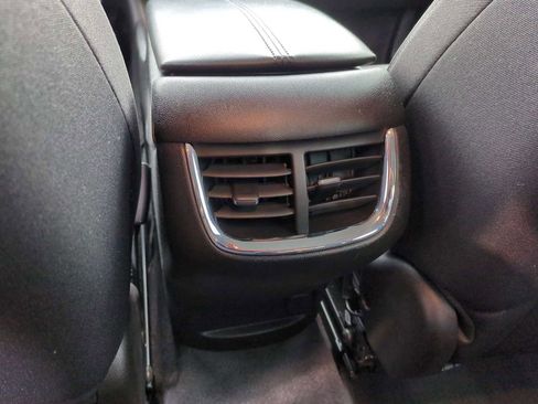 Used 2022 Chevrolet Malibu LT w/ Sport Edition image 21