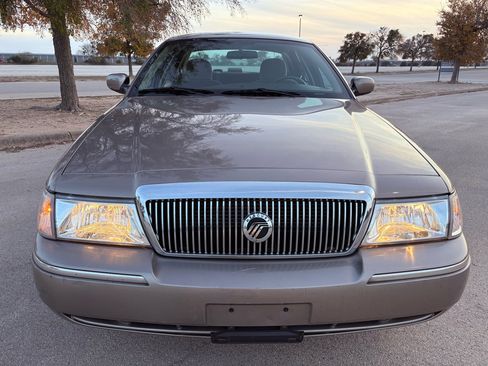 Used 2003 Mercury Grand Marquis GS image 7