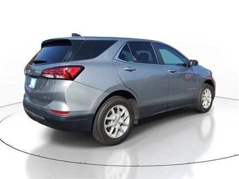 Used 2023 Chevrolet Equinox LT image 6