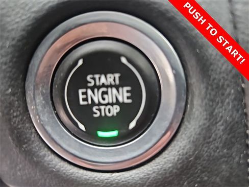 Used 2021 Chevrolet Suburban LT image 17