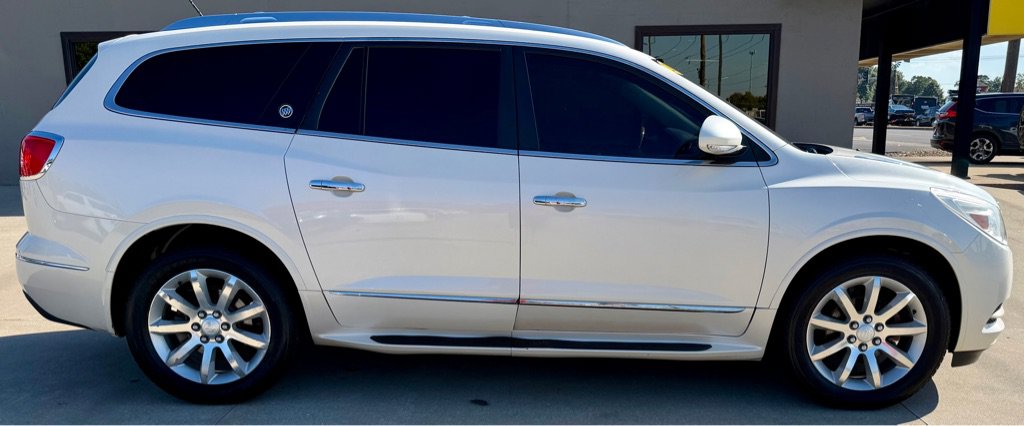 Used 2013 Buick Enclave Premium FWD image 8
