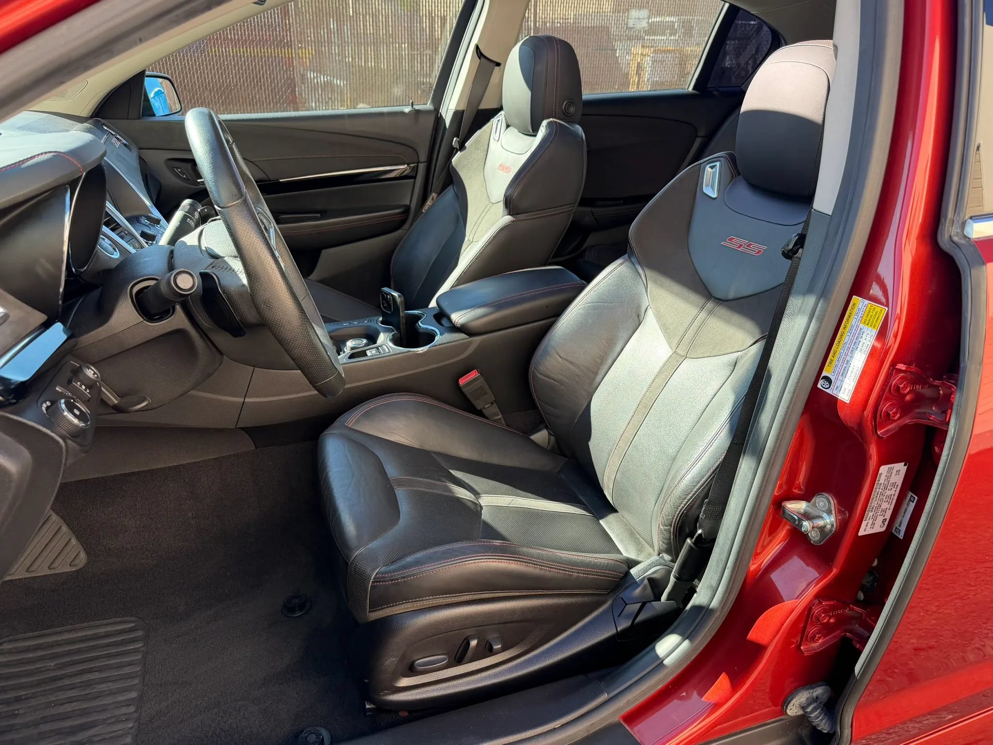 Used 2015 Chevrolet SS RWD image 13