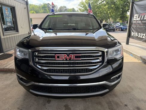 Used 2019 GMC Acadia SLT AWD/4WD image 2
