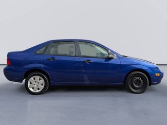 Used 2006 Ford Focus ZX4 Sedan video 2