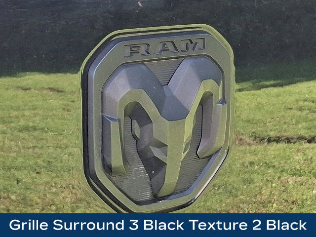 Used 2021 RAM 1500 Laramie AWD/4WD image 33