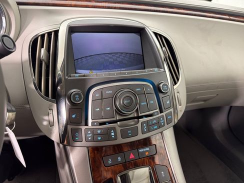 Used 2013 Buick LaCrosse Leather FWD image 15