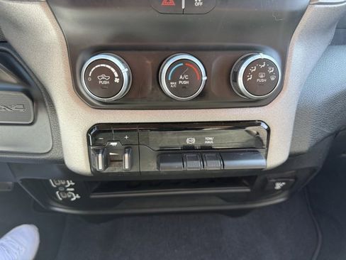 Used 2019 RAM 2500 Tradesman image 14