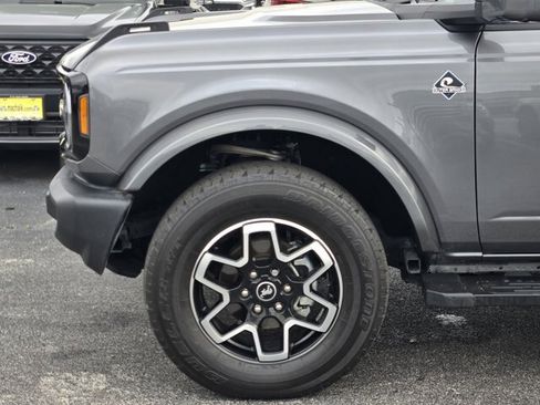 Certified 2024 Ford Bronco Outer Banks image 2