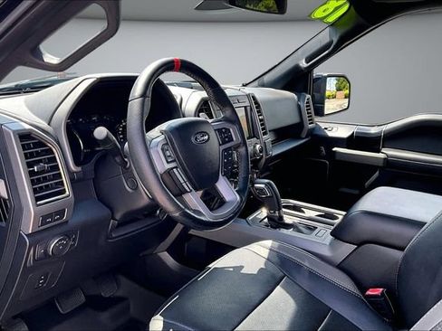 Used 2018 Ford F150 Raptor w/ Equipment Group 802A Luxury AWD/4WD image 16
