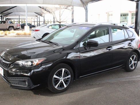 Used 2022 Subaru Impreza Premium image 8